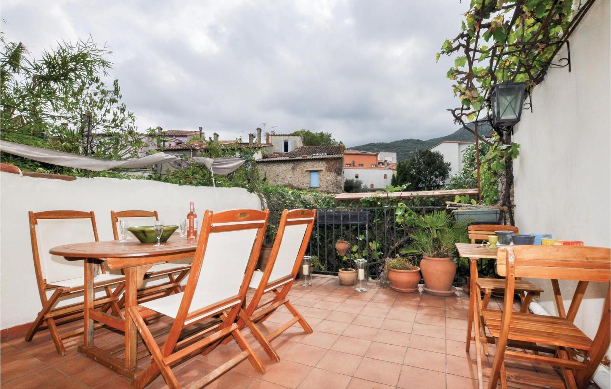 Amazing Home In Ceret With Wifi Exterior photo